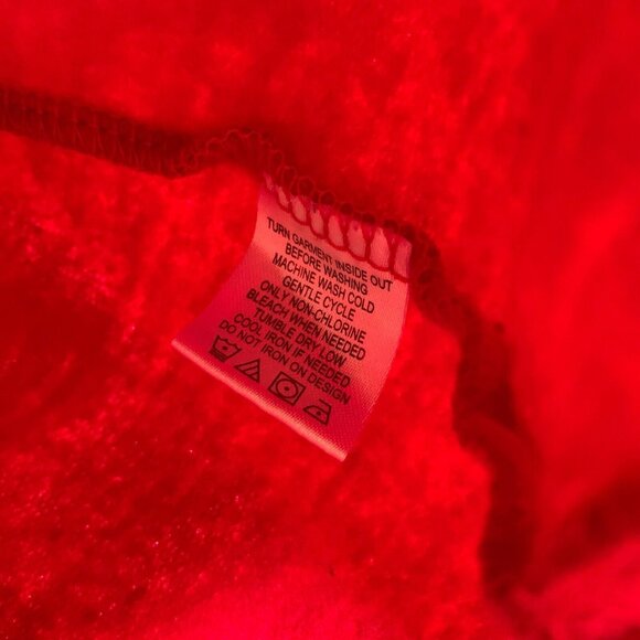 Disney Sweatshirt Red Minnie Mouse Graphic Long Sleeve Pullover - Picture 5 of 8